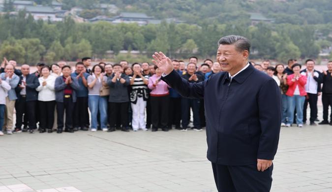 習(xí)近平在甘肅考察時強(qiáng)調(diào)深化改革勇于創(chuàng)新苦干實(shí)干富民興隴 奮力譜寫中國式現(xiàn)代化甘肅篇章